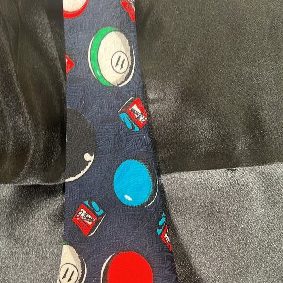 Loony tunes fun tie with tweety and Sylvester the cat - Picture 5 of 10